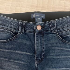 Democracy 8P “Absolution” indigo wash straight leg jeans